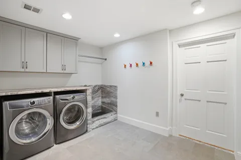 $2,575,000 | 8455 Portland Place, McLean, VA 22102