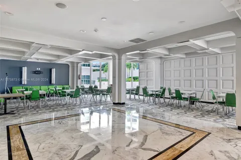 $1,100,000 | 2751 South Ocean Drive, Unit 404N, Hollywood, FL 33019