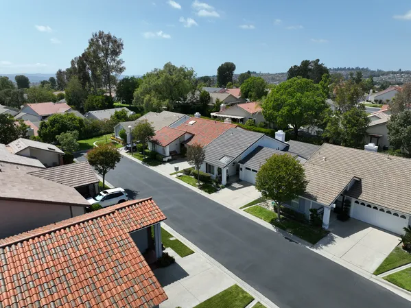 $889,900 | 23365 Villena, Mission Viejo, CA 92692