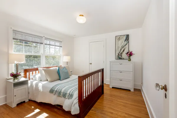 $1,075,000 | 83 Essex Avenue, Montclair, NJ 07042