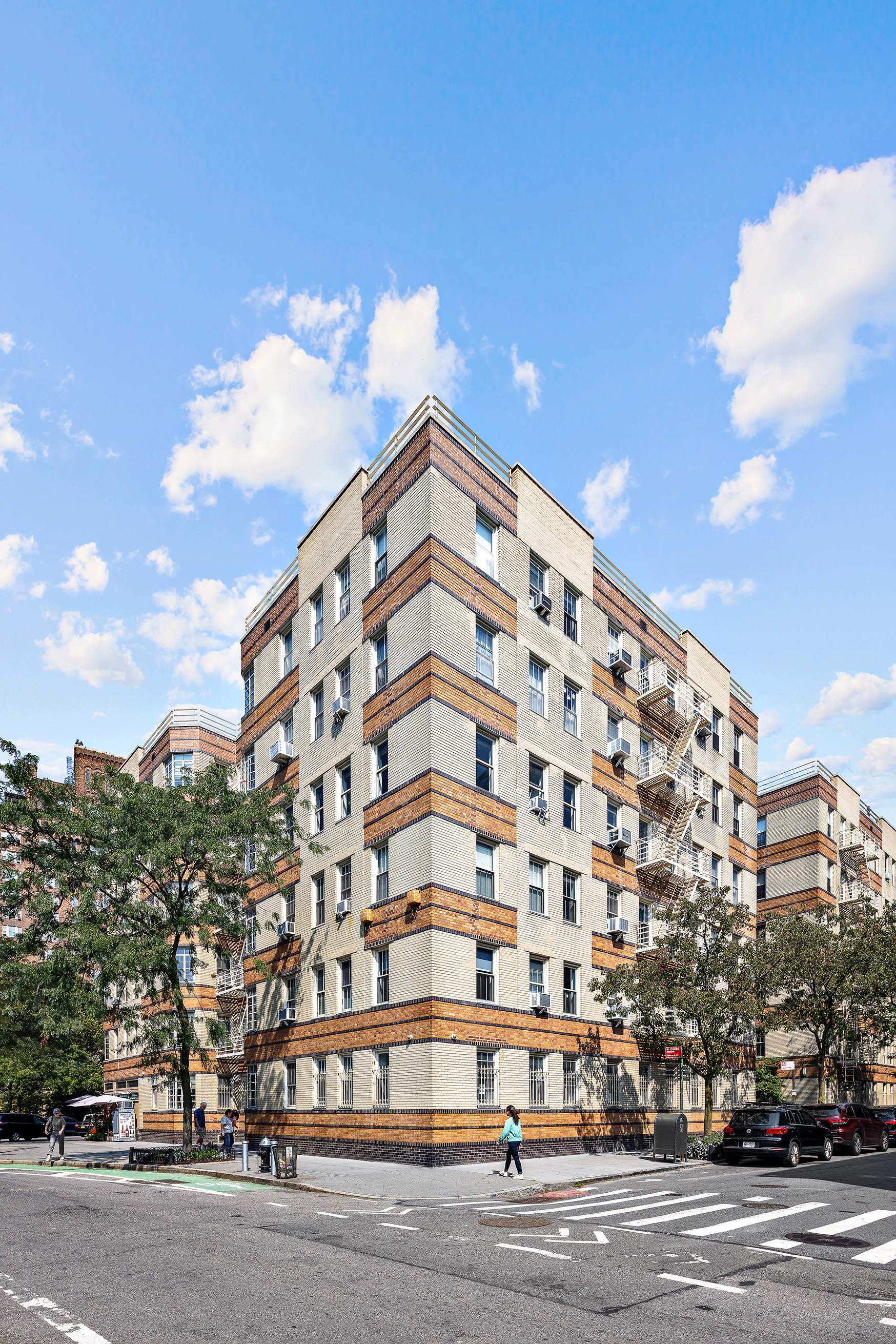 75 Bank Street, Unit 1B Manhattan, NY 10014 - Photo 9 of 10