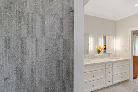$3,000,000 | 616 Lakeview Way, Redwood City, CA 94062