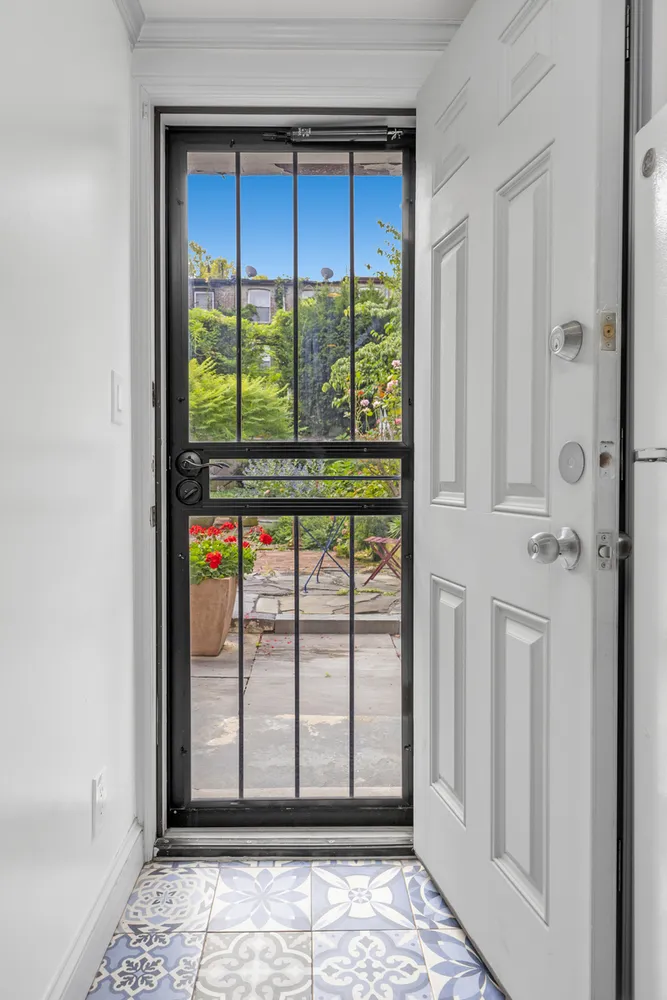 $2,950 | 598 Halsey Street, Unit 1 | Bedford-Stuyvesant