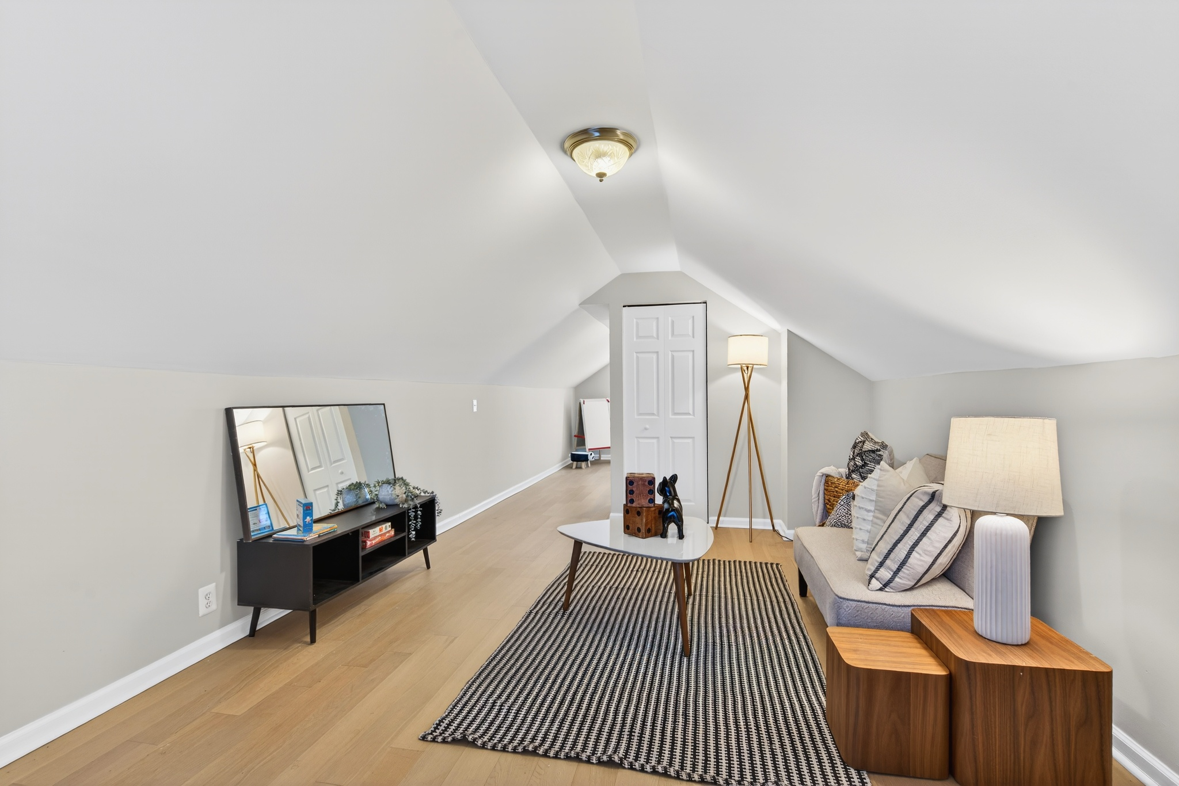 2800 Cameron Road Falls Church, VA 22042 - Photo 34 of 43