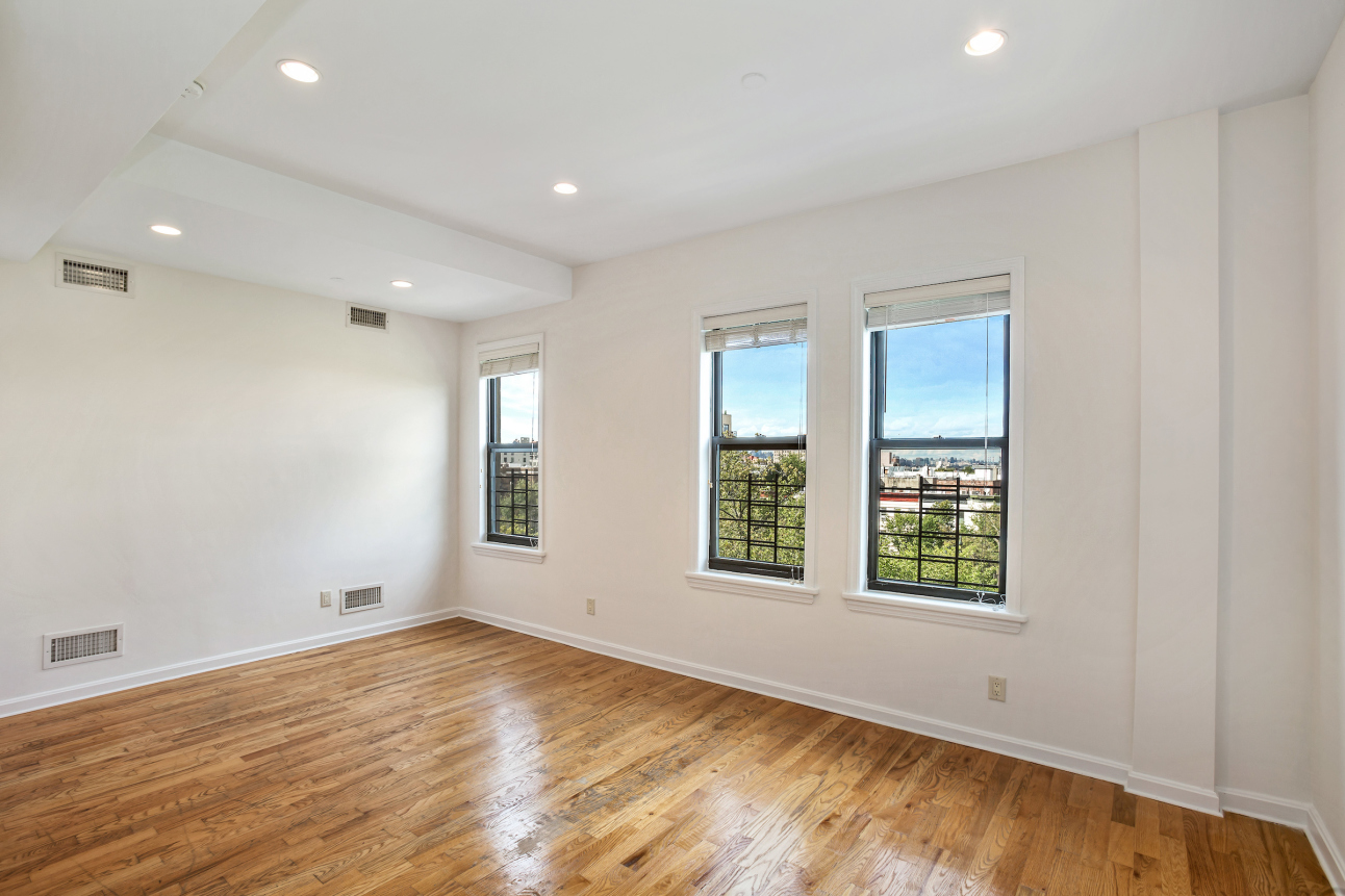 362 Eastern Parkway, Unit 4C Brooklyn, NY 11225 - Photo 5 of 7