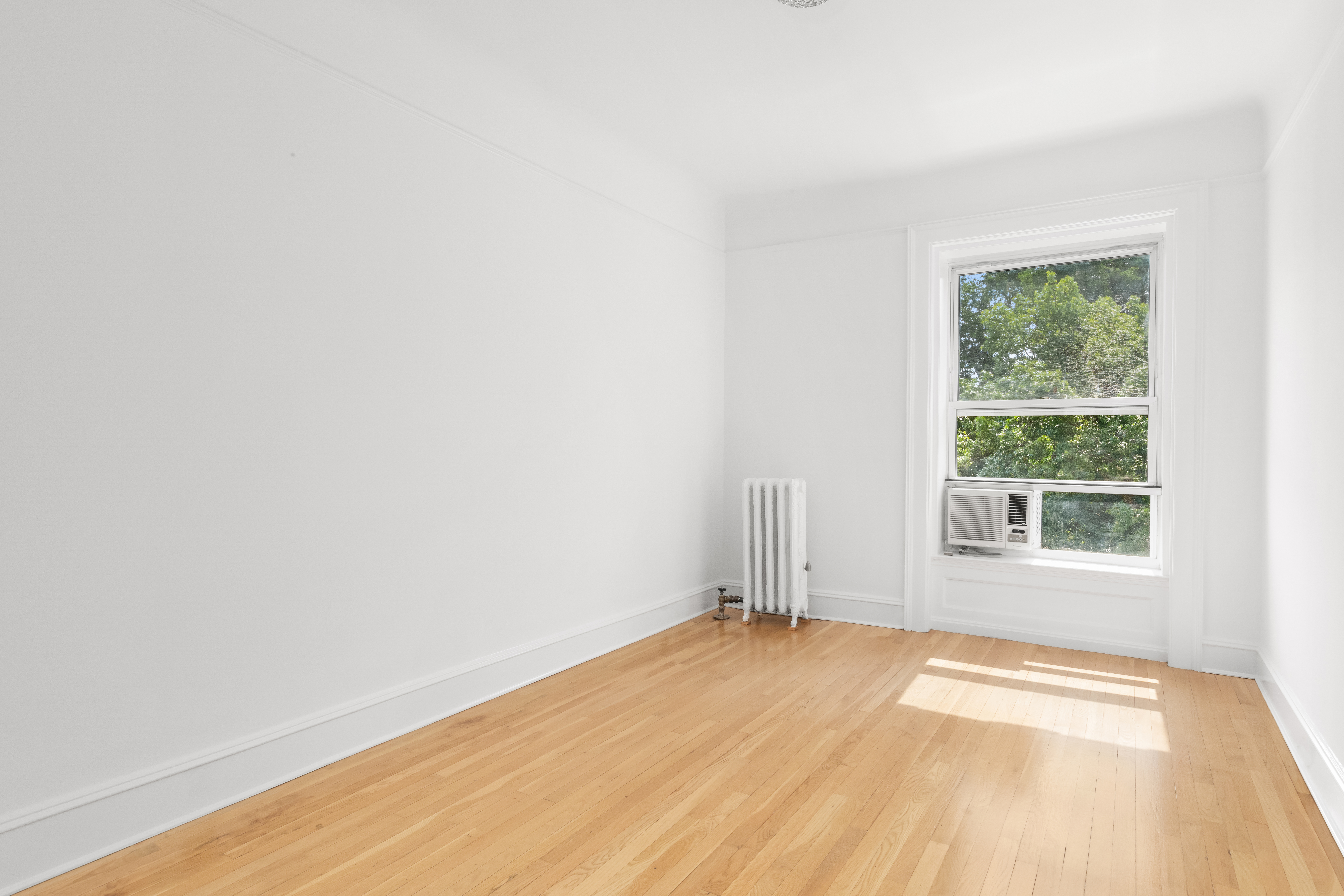 291 Central Park West, Unit 4E Manhattan, NY 10024 - Photo 10 of 15