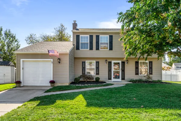 $570,000 | 3 Luray Lane, Marlton, NJ 08053
