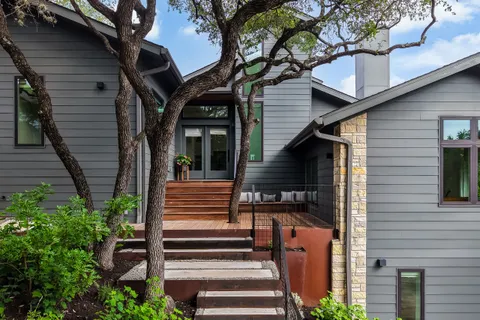$2,000,000 | 5801 Valley Circle, Austin, TX 78731