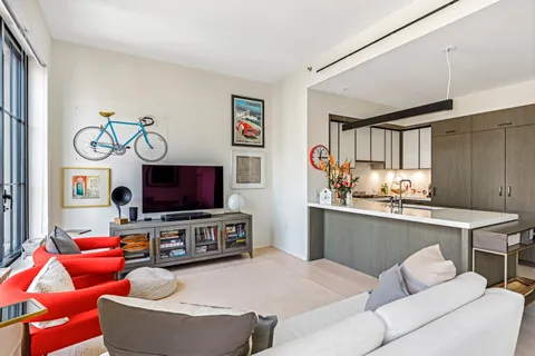 $10,200 | 959 1st Avenue, Unit 13D | Midtown East