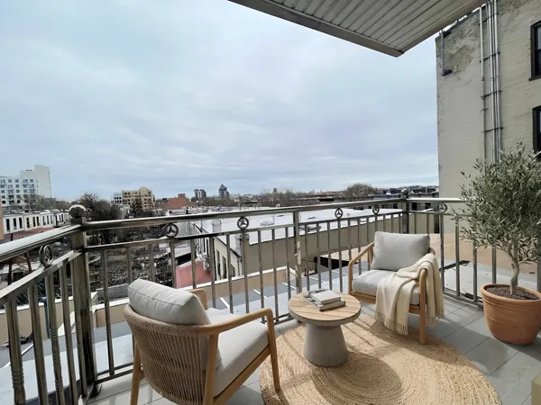 $2,600 | 5815 6th Avenue, Unit 3B | Sunset Park