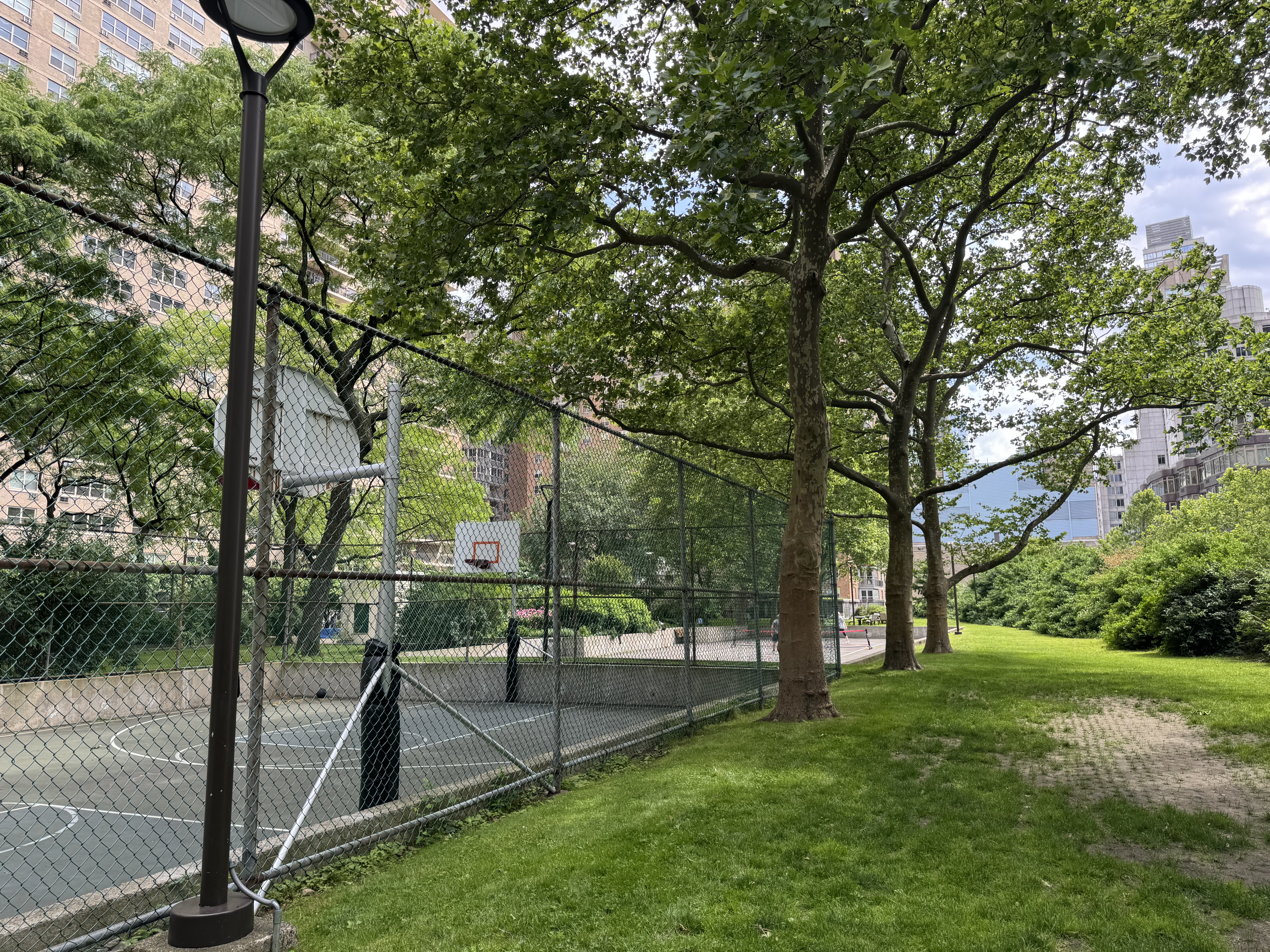 165 West End Avenue, Unit 5A Manhattan, NY 10023 - Photo 16 of 17