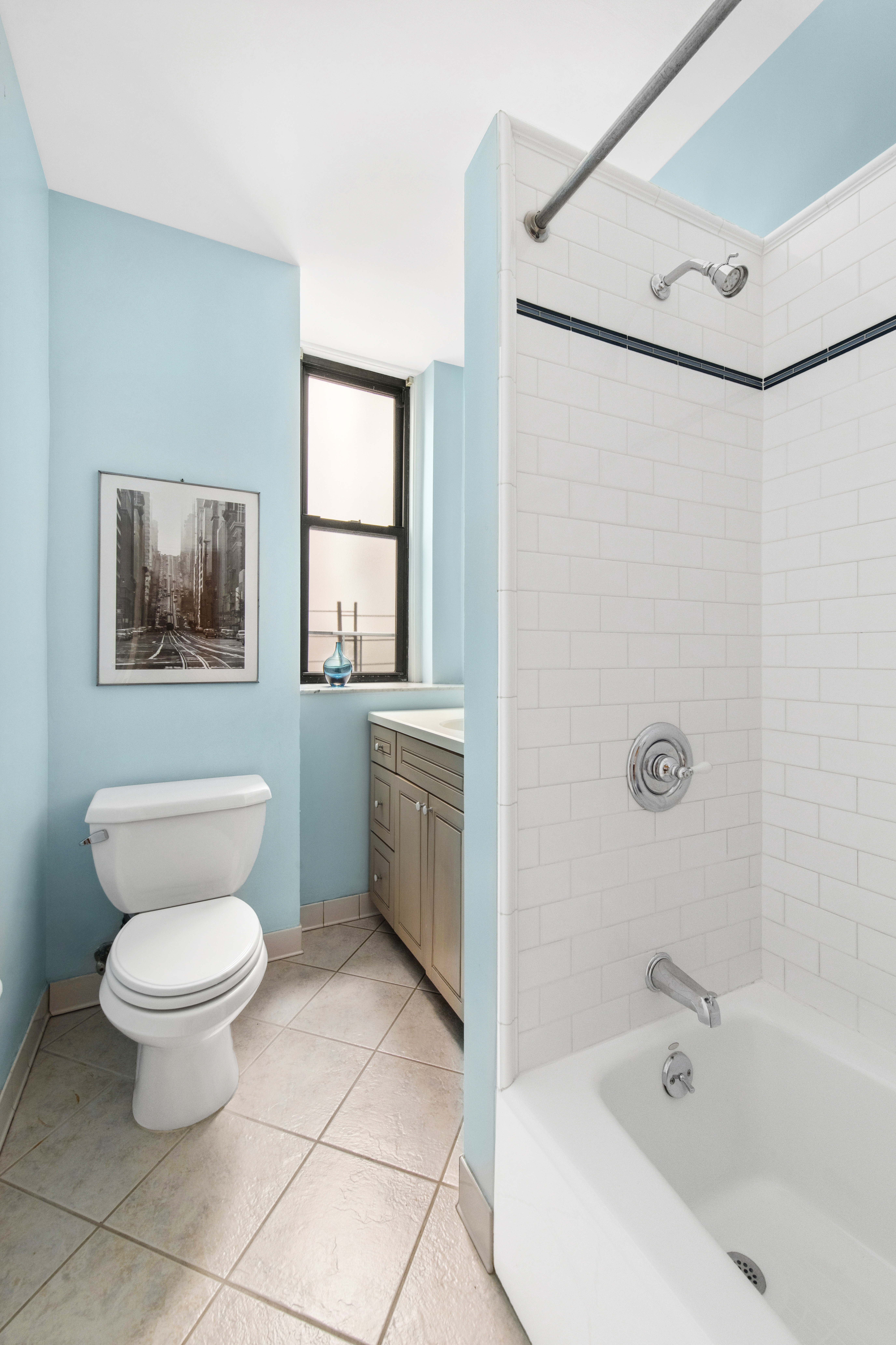 229 West 97th Street, Unit 5E Manhattan, NY 10025 - Photo 12 of 19