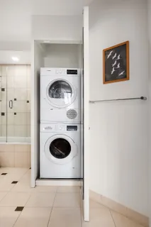 $1,995,000 | 225 West 83rd Street, Unit 8L | Upper West Side