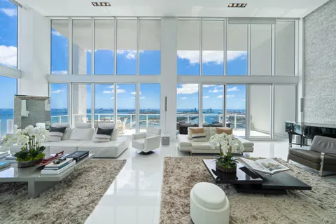 $5,199,000 | 1040 Biscayne Boulevard, Unit 4403, Miami, FL 33132