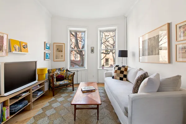 $1,195,000 | 232 President Street, Unit 2L | Carroll Gardens