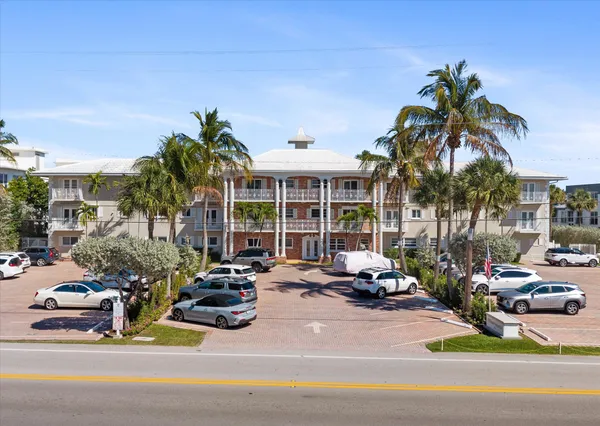 $600,000 | 1199 Hillsboro Mile, Unit 133, Hillsboro Beach, FL 33064