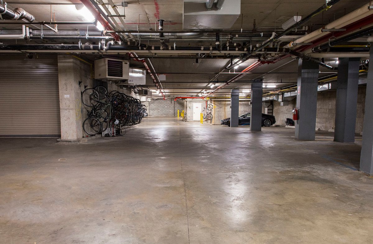 26 Broadway, Unit 402 Brooklyn, NY 11249 - Photo 14 of 17 a view of a room with gym equipment