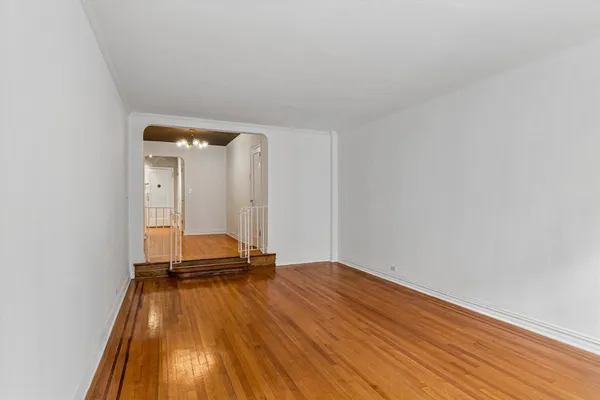 $650,000 | 736 West 186th Street, Unit 3E | Hudson Heights