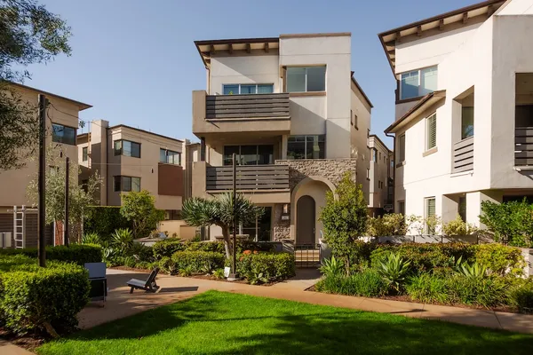 $2,685,000 | 5846 North Lantern Court, Playa Vista, CA 90094