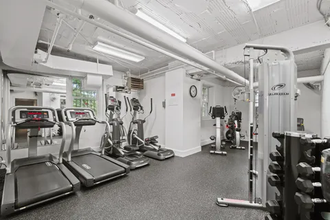 $575,000 | 2737 Devonshire Place Northwest, Unit 26, Washington, DC 20008