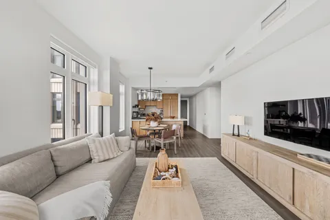 $12,000 | 543 West 122nd Street, Unit 19C | Morningside Heights