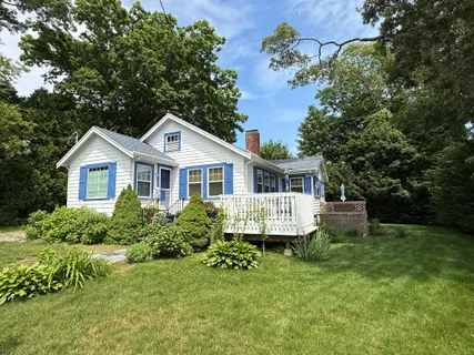 $775,000 | 5 Hamlin Avenue, Falmouth, MA 02540