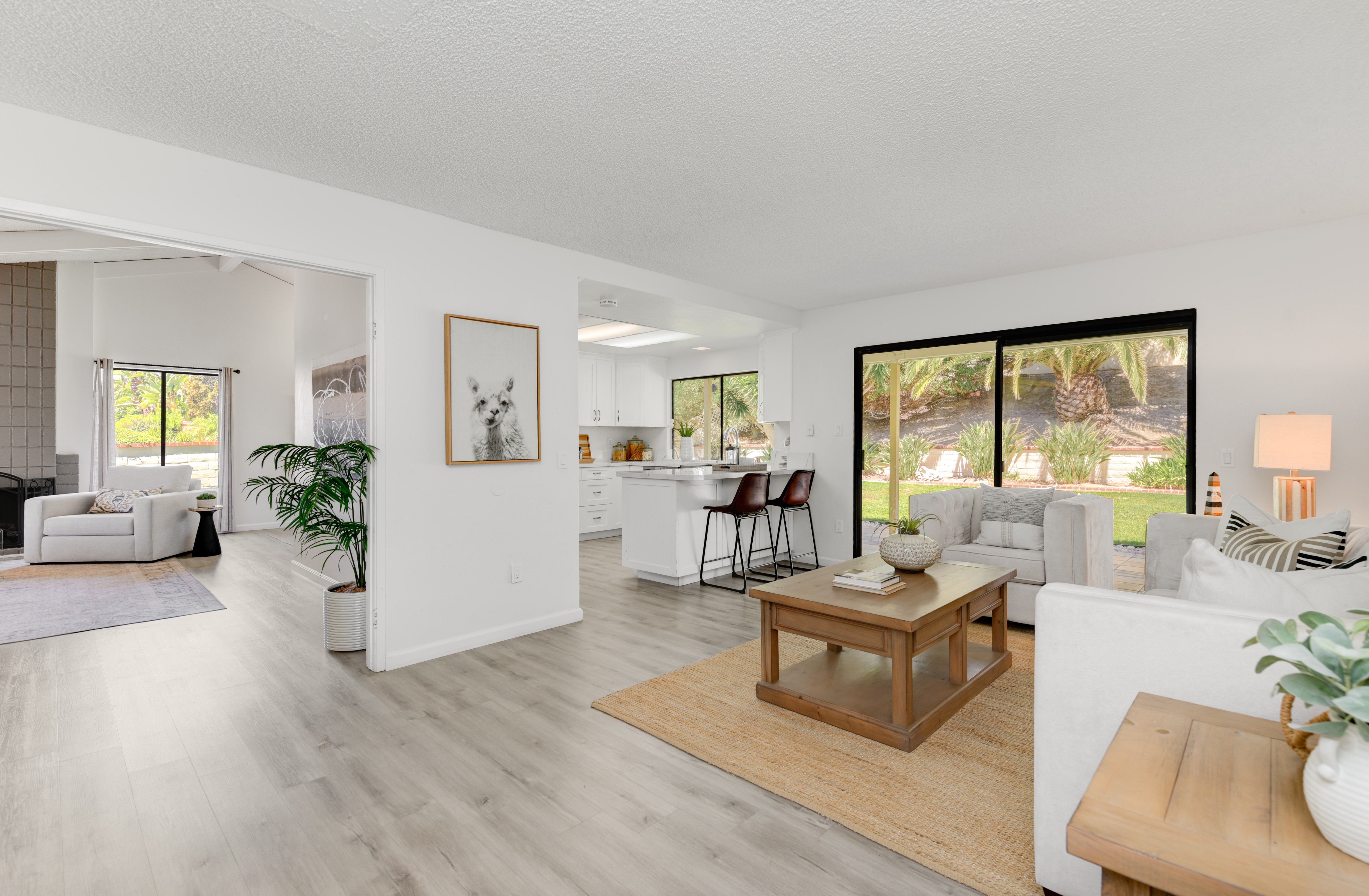 3408 Viewpoint Way Oceanside, CA 92056 - Photo 7 of 27