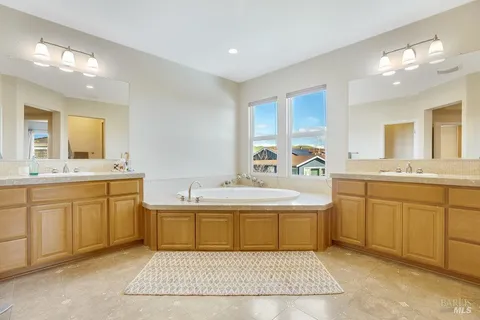 $1,350,000 | 661 Stoneman Court, Benicia, CA 94510