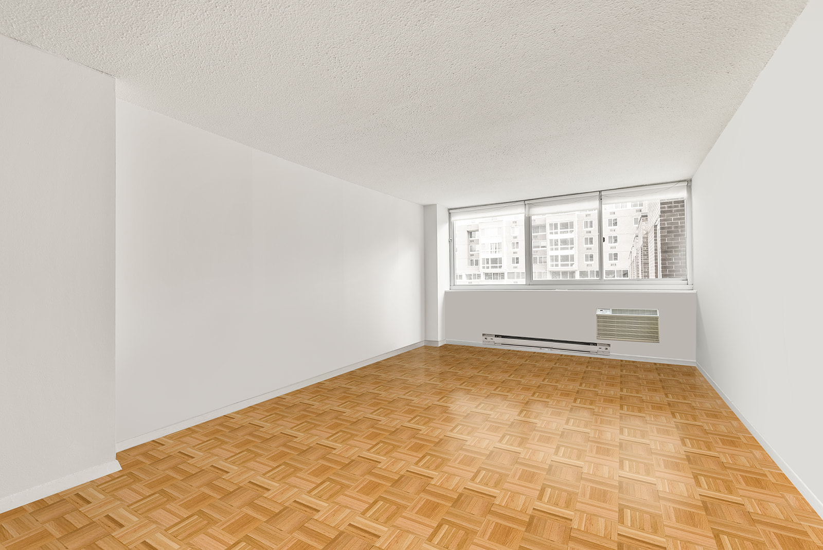 595 Main Street, Unit 817 Manhattan, NY 10044 - Photo 2 of 10