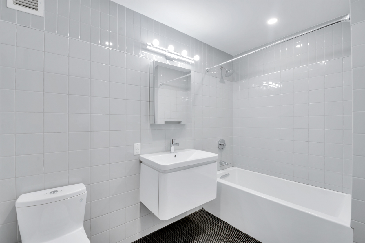 45 White Street, Unit 1D Manhattan, NY 10013 - Photo 8 of 9