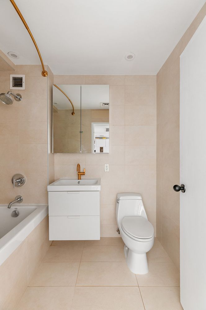 $4,600 | 133 Water Street, Unit 7C | DUMBO