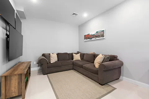 $1,299,000 | 55 West 19th Street, Weehawken, NJ 07086