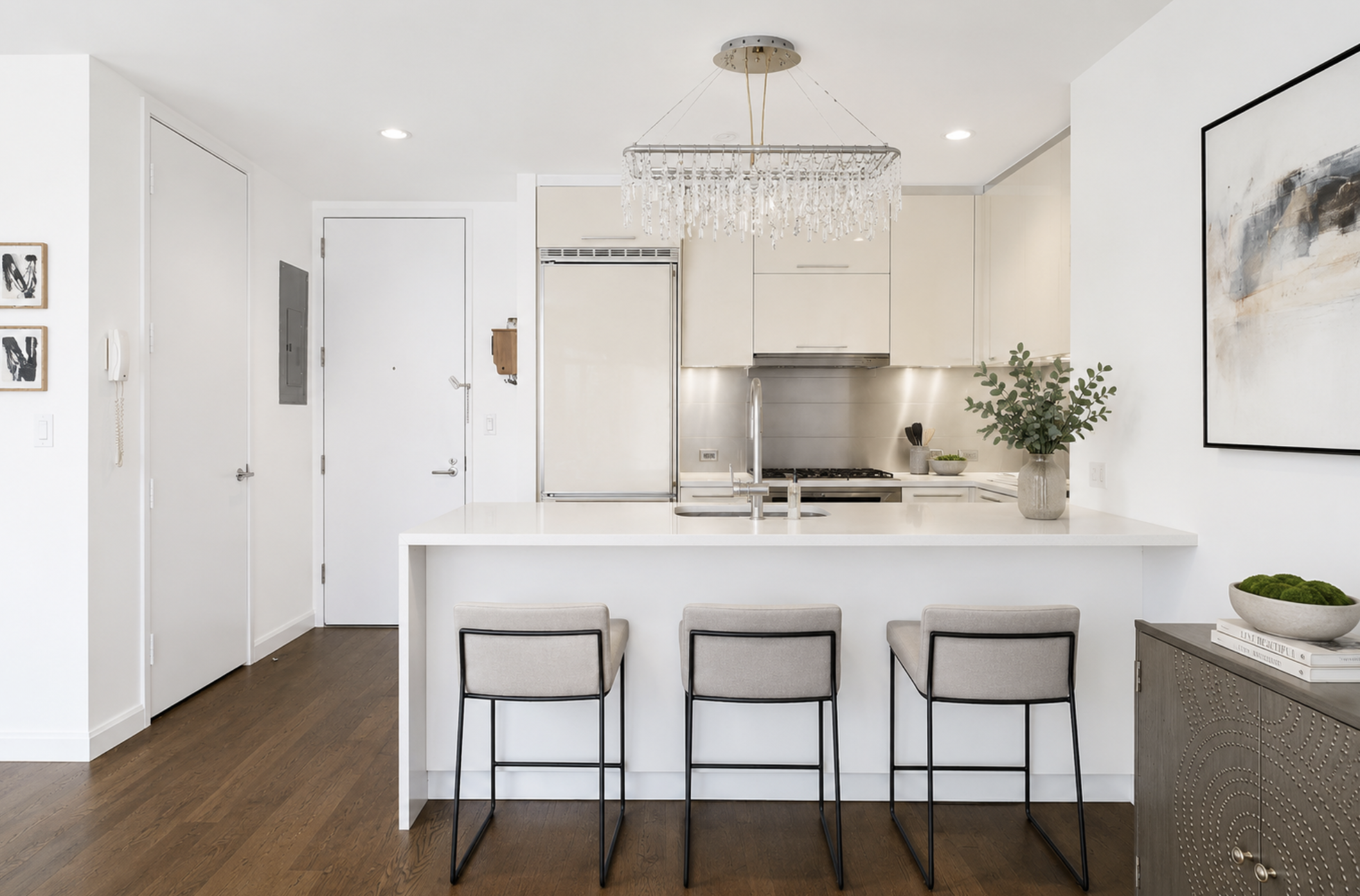 11-02 49th Avenue, Unit 4F Queens, NY 11101 - Photo 5 of 13