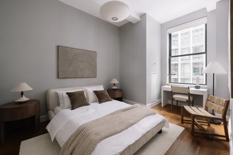 $1,395,000 | 140 West 22nd Street, Unit 4C | Chelsea