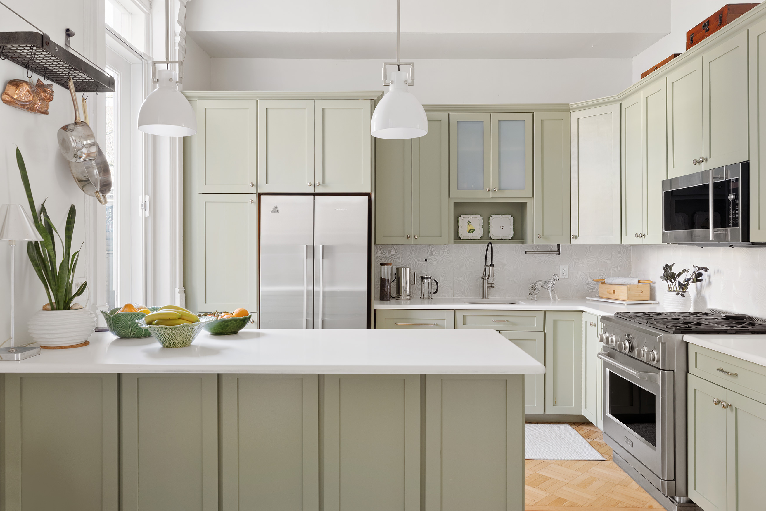 193 Sterling Place, Unit 2 Brooklyn, NY 11238 - Photo 4 of 15 a kitchen with stainless steel appliances a sink stove and refrigerator