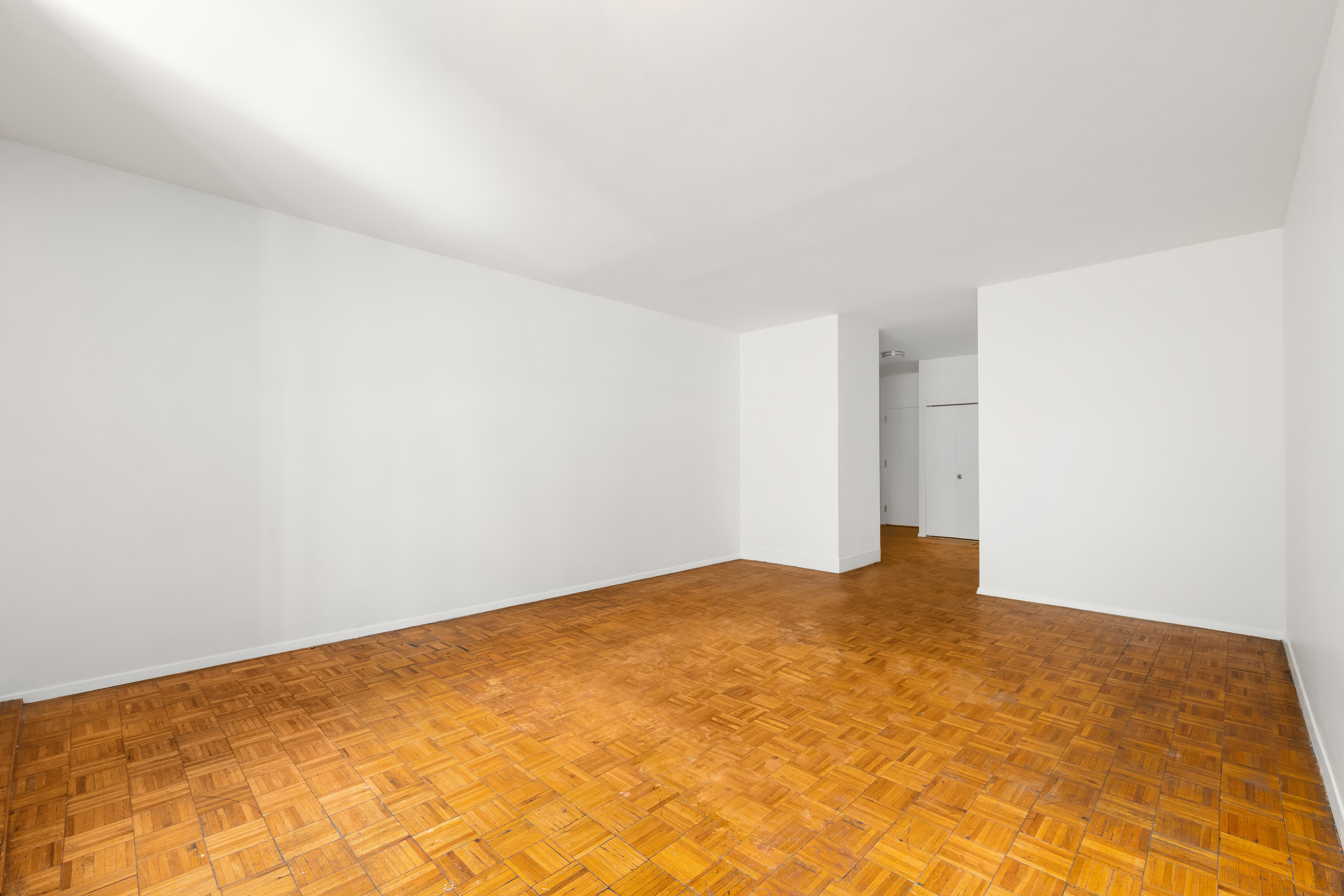 3 Hanover Square, Unit 4D Manhattan, NY 10004 - Photo 3 of 13