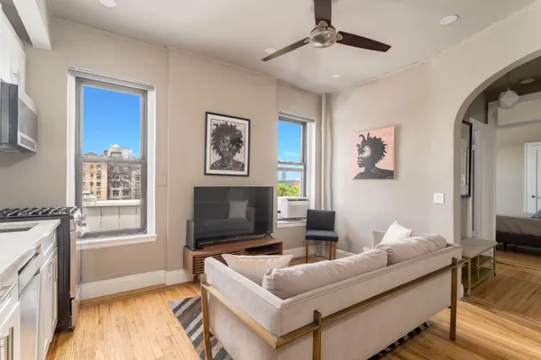 $249,000 | 94 Hamilton Place, Unit 6E | Hamilton Heights