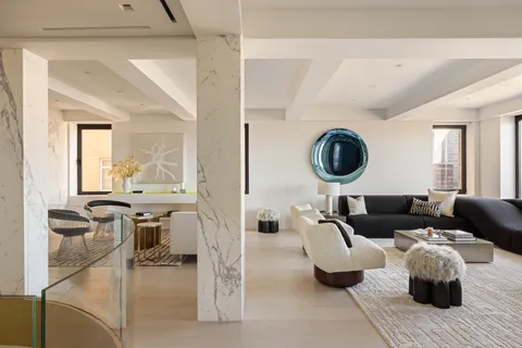 $18,900,000 | 230 Central Park South | Central Park South
