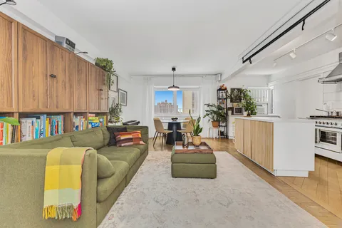 $1,599,000 | 235 Adams Street, Unit 11DE | Downtown Brooklyn