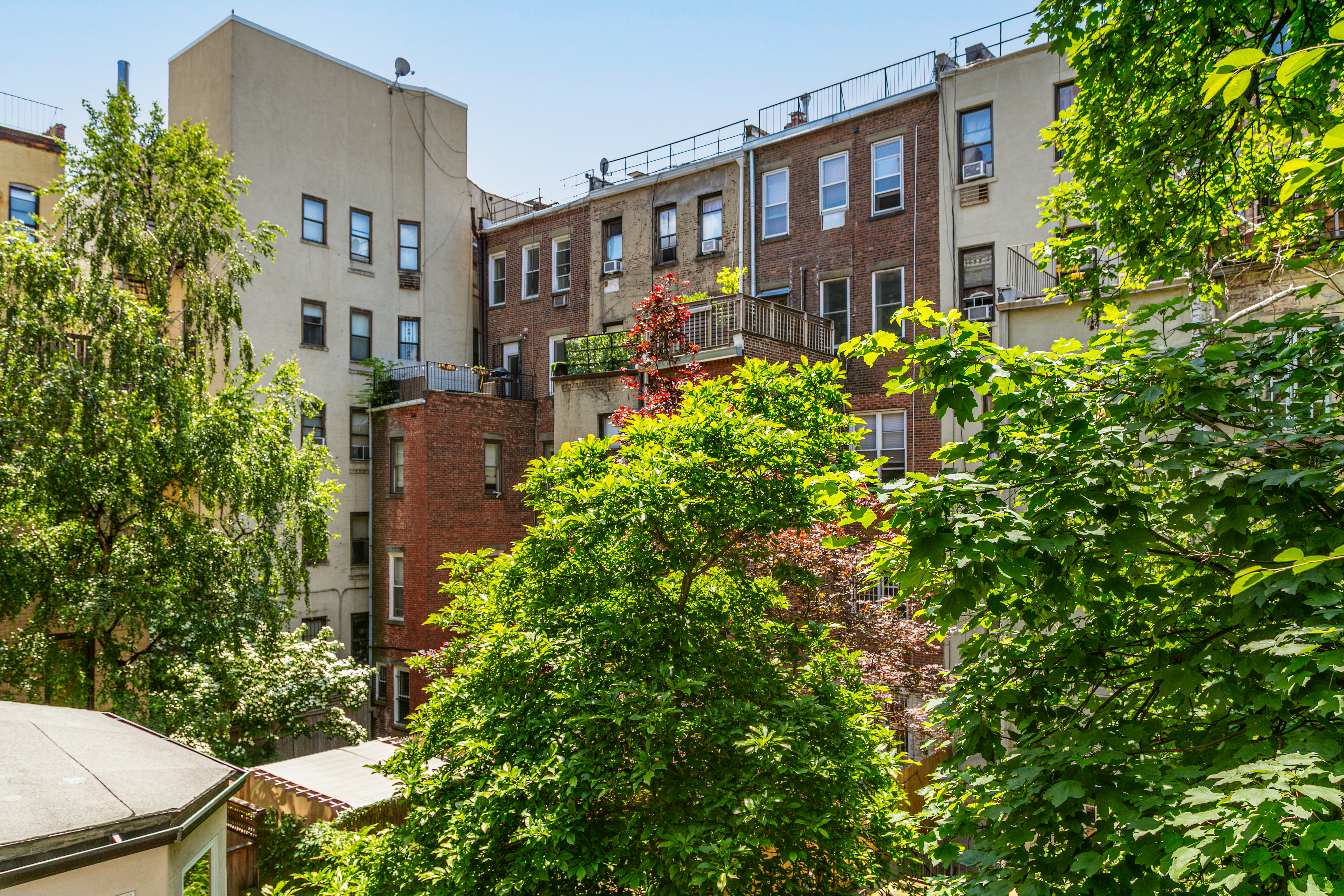 112 West 78th Street, Unit PARLOR Manhattan, NY 10024 - Photo 23 of 37