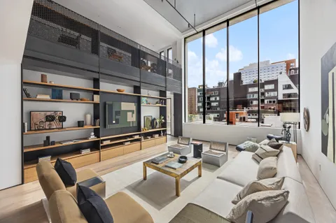 $15,400,000 | 455 West 19th Street, Unit PH2 | Chelsea