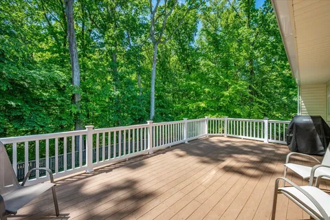 Contact Agent | 14 South Duke Street, Rockville, MD 20850