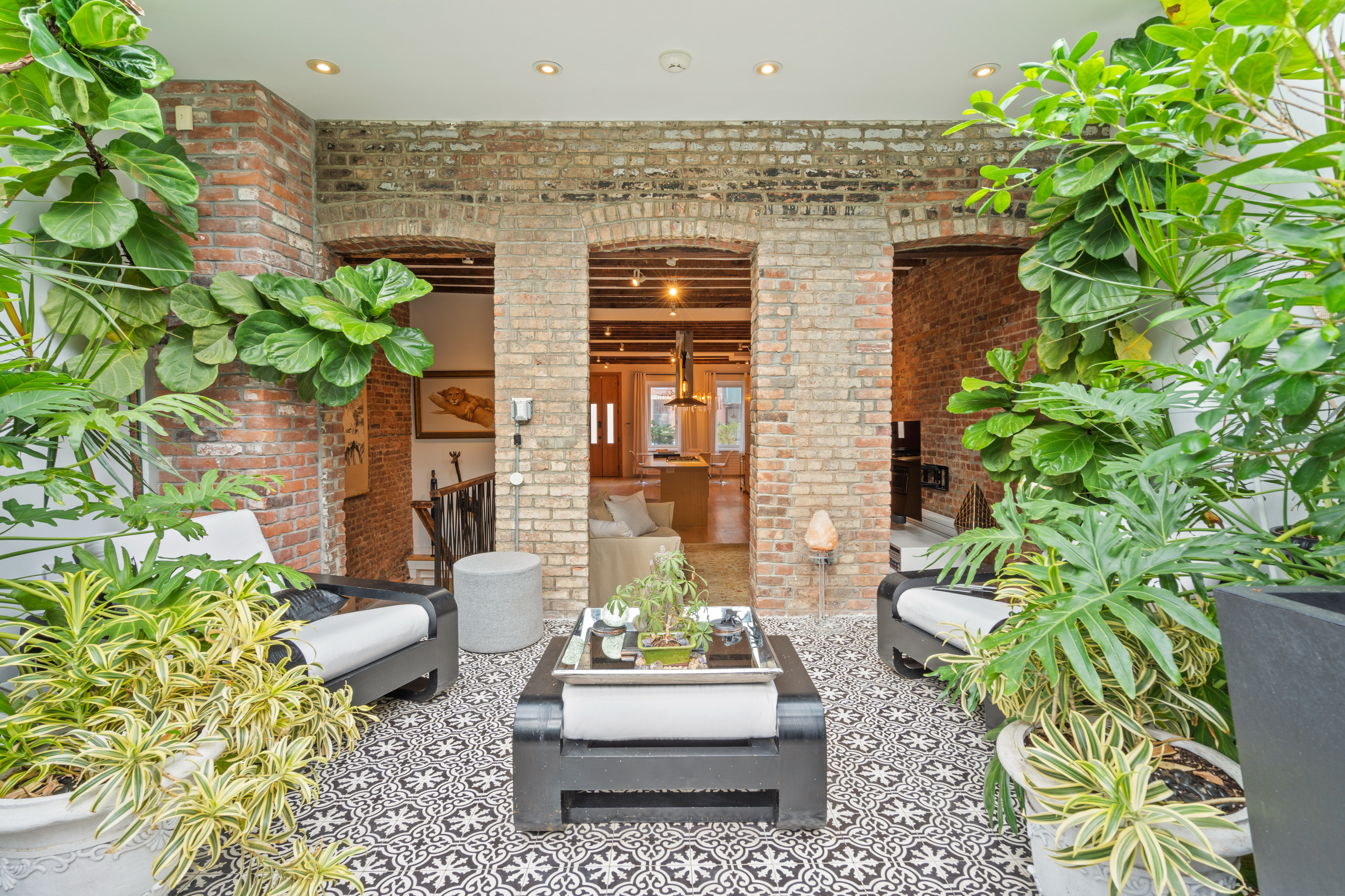 364 Douglass Street Brooklyn, NY 11217 - Photo 2 of 27