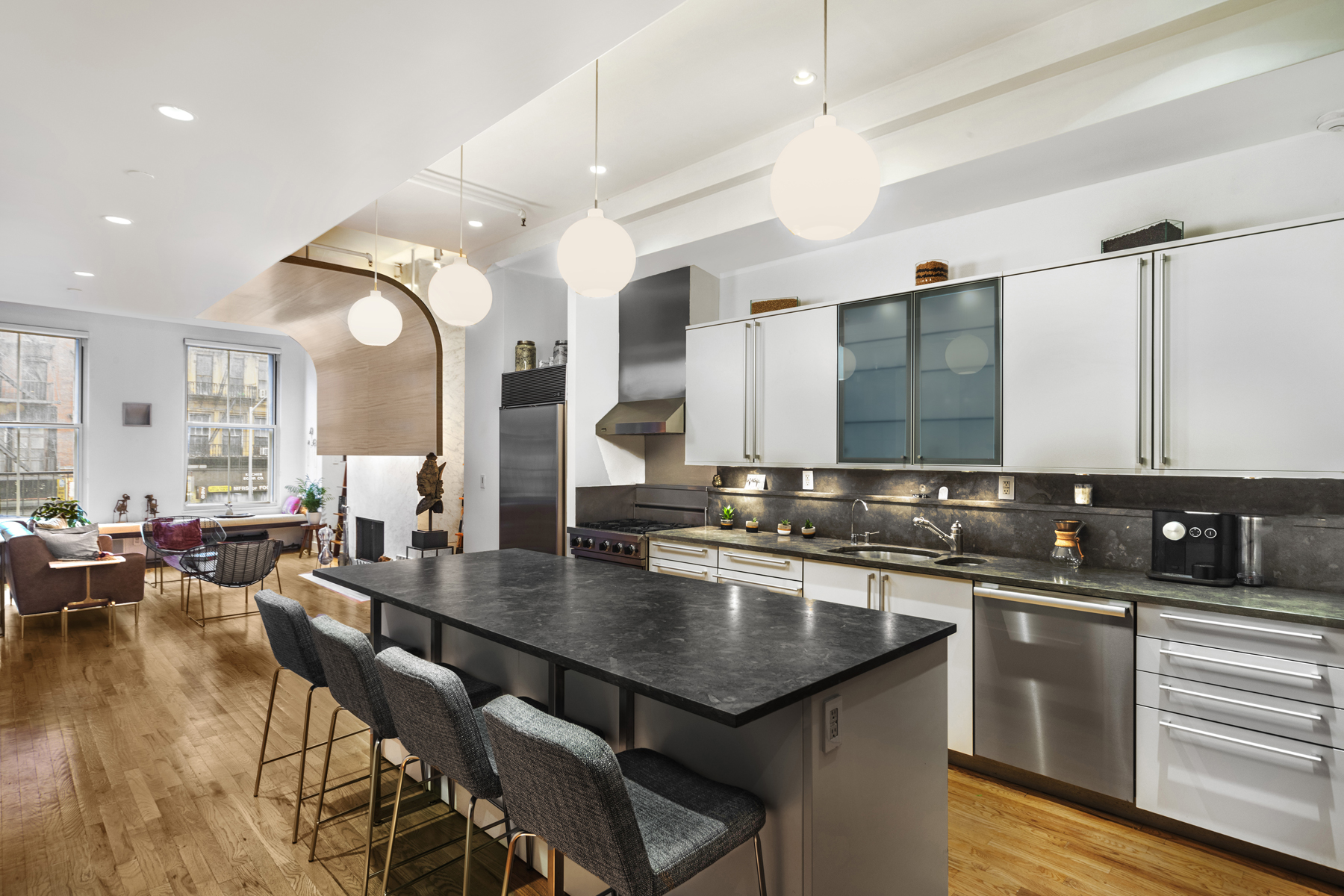 259 Bowery, Unit 2 Manhattan, NY 10002 - Photo 3 of 11