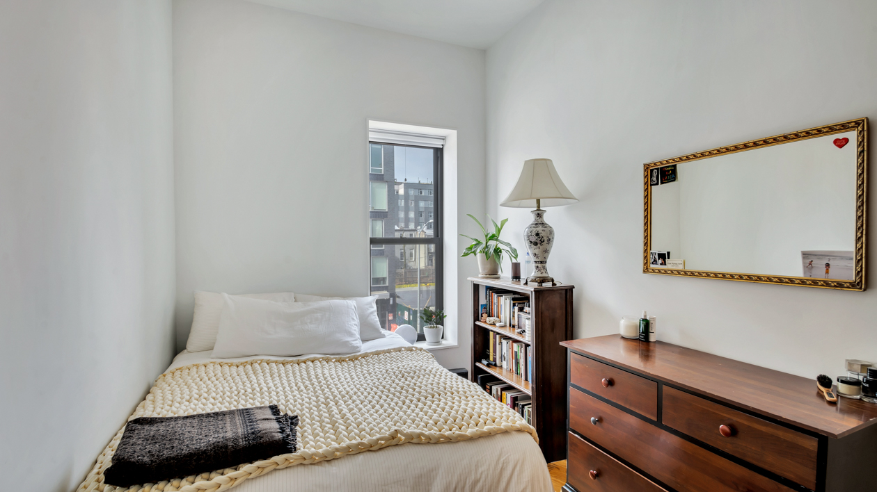 804 Lexington Avenue Brooklyn, NY 11221 - Photo 8 of 22