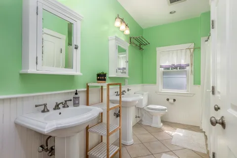 $1,299,000 | 15 Lindsey Street, Marblehead, MA 01945