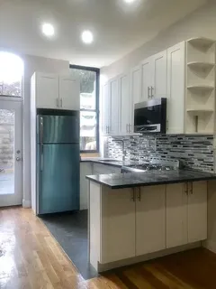 $2,350 | 232 Wilson Avenue, Unit 1R | Bushwick