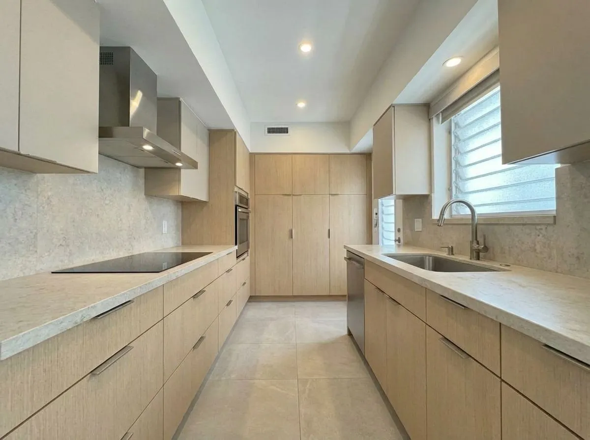 $485,000 | 9101 East Bay Harbor Drive, Unit 406, Bay Harbor Islands, FL 33154