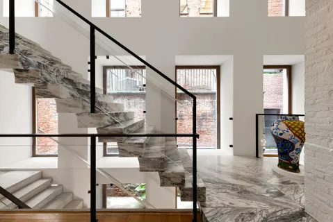 a view of entryway and hall