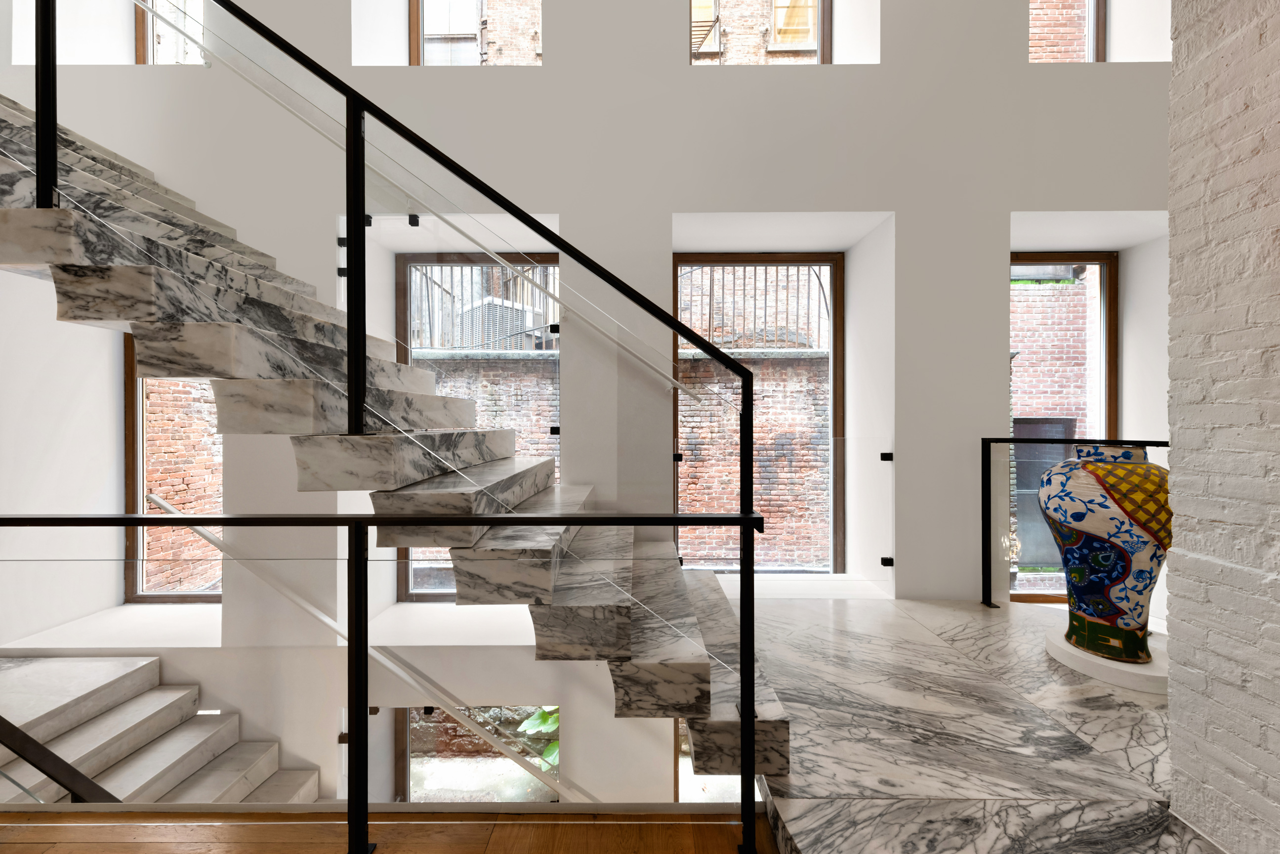 64 White Street, Unit RETAIL Manhattan, NY 10013 - Photo 9 of 21 a view of entryway and hall